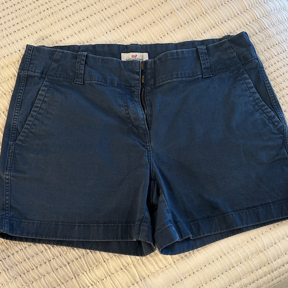 Vineyard Vines Dark Blue Women's Bermudas